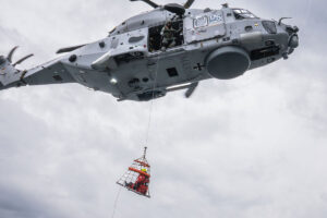 Sea Lion beim gemeinsamenWinchex mit der DGzRS, Foto: Bw/Melissa Kempen