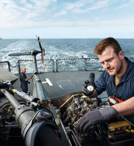 Ohne gut ausgebildetes Personalgeht kein Helikopter in die Luft, Foto: Bw