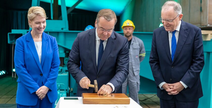 Kiellegung erste F126, Foto:DAMEN