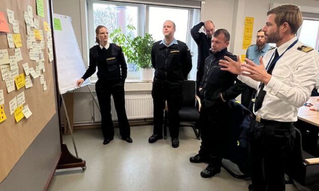 Wie die Marine Hilfe zur Selbsthilfe leistet