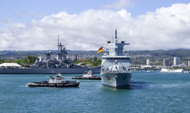 Vor größtem Manöver der Welt