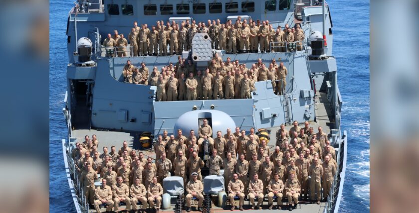 Presentation of the combat medal to the crew of the frigate "Hessen"