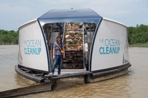 Müllsammelstelle an Flussmündungen. Quelle: The Ocean Cleanup