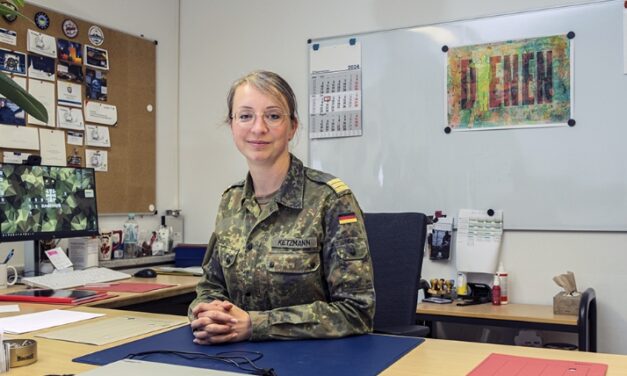 Kommandeurin der Gen Z