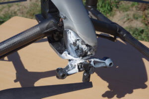 Schaden an einer Drohnenach wenigen Sekunden Lasereinwirkung, Foto: Bw