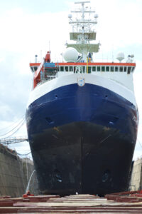 Ausgestattet ist die "Polarstern" mit Swimmingpool und Fußbodenheizung, Foto: Phillipp Steiner