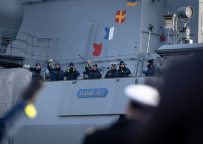 Arrival of frigate Hamburg, Photo: Bundeswehr/Tom Kistenmacher