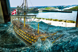 Im Turm des Museums findet sichein Modell der St. George im Moment der Strandung, Foto: Jürgen Rohweder