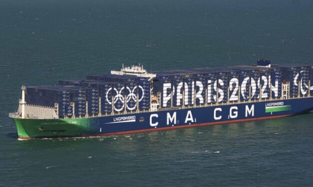 Paris: Shipping companies continue to avoid the Red Sea