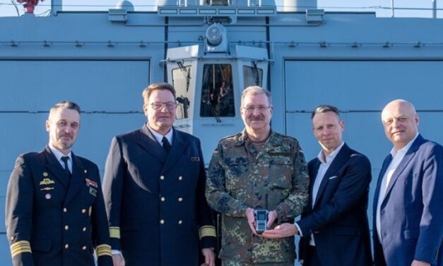 Frigate Sachsen receives digital radio from Motorola