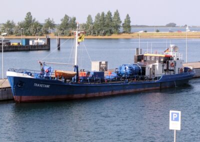 Altöl und Bilgenentsorger, Foto: Bw/ Hans-Georg Paulinius