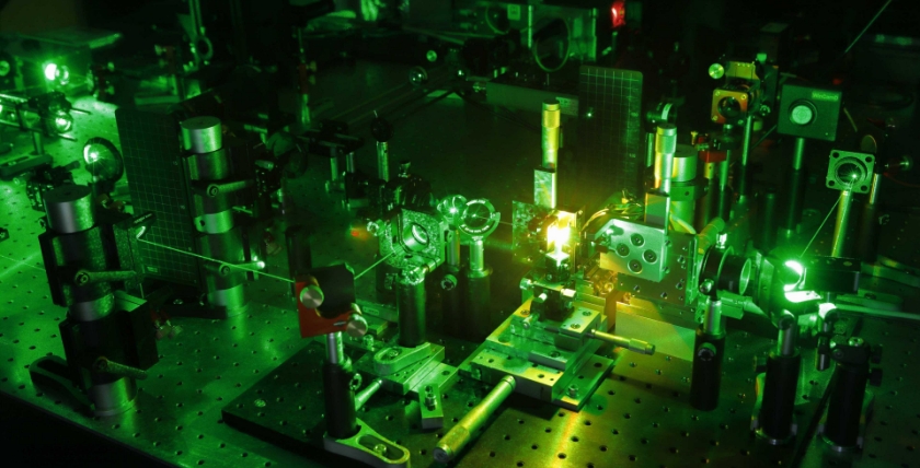 Das Fraunhofer IAF entwickelt Quantensensoren auf Basis von NV-Zentren in Diamanten, Foto: Fraunhofer IAF