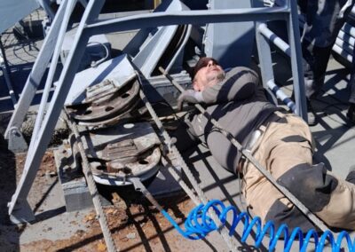 Rost (Marinegold) ist in allen Ecken und Nischen sichtbar. Foto: Pön-Ex-Crew