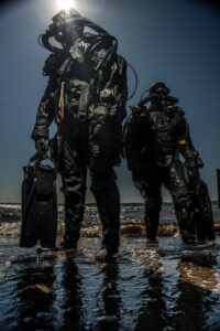 Minentaucher mit neuer Ausrüstung, Foto: Bw/PWT