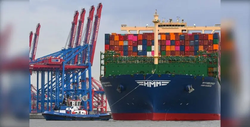 "HMM Hamburg“ einlaufend Hamburger Hafen. Bild: HHM