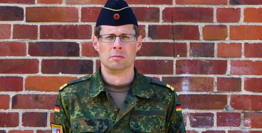 Oberleutnant zur See d.R. Markus S. dient als Reservist in der Marineschifffahrtleitung, Foto: Bw