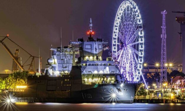 Erfolgreiche 34. Hanse Sail mit starker Präsenz der Bundeswehr