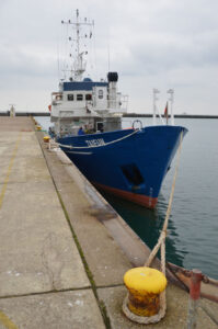 Das Mehrzweckschiff Taifun diente früher als Tonnenleger, Foto: Phillipp Steiner