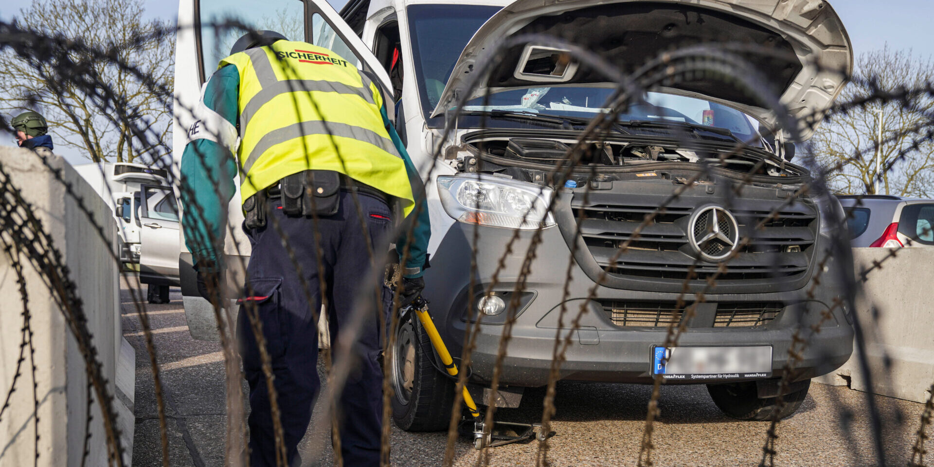 Sicherheitsübung im Marinestützpunkt Wilhelmshaven. Foto: Bw/Rodewald