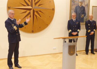 Kommandeur bei seiner Laudatio, Foto: hsc
