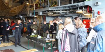 Woche der Schulen im Marinestützpunkt Wilhelmshaven, Foto: Rodewald