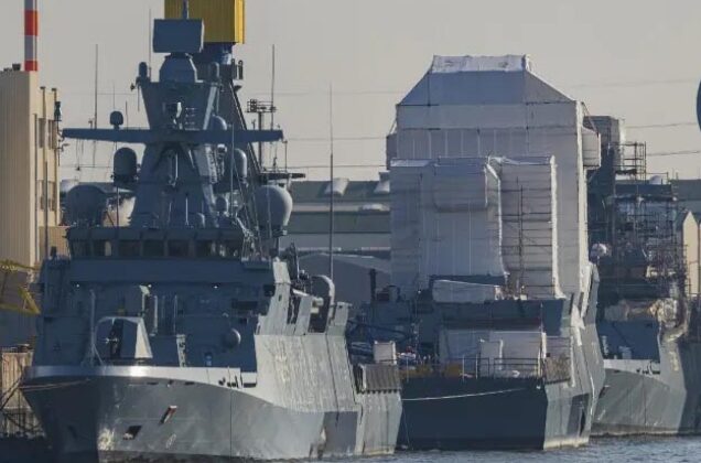 Korvetten 130 des zweiten Loses in der Werft, Foto: Archiv Redaktion