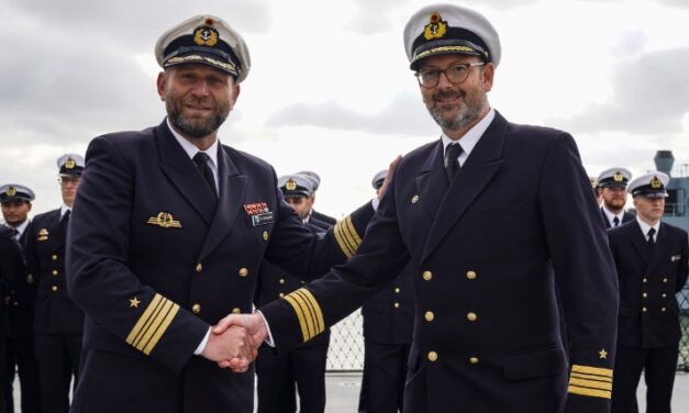 Fregatte „Rheinland-Pfalz“ unter neuem Kommando